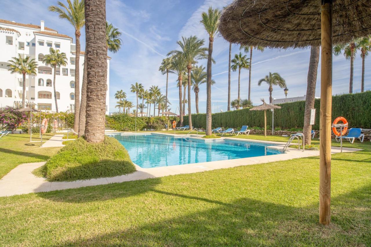 2261-Superb Apt On The Beach, On Duquesa Harbour マニルバ エクステリア 写真