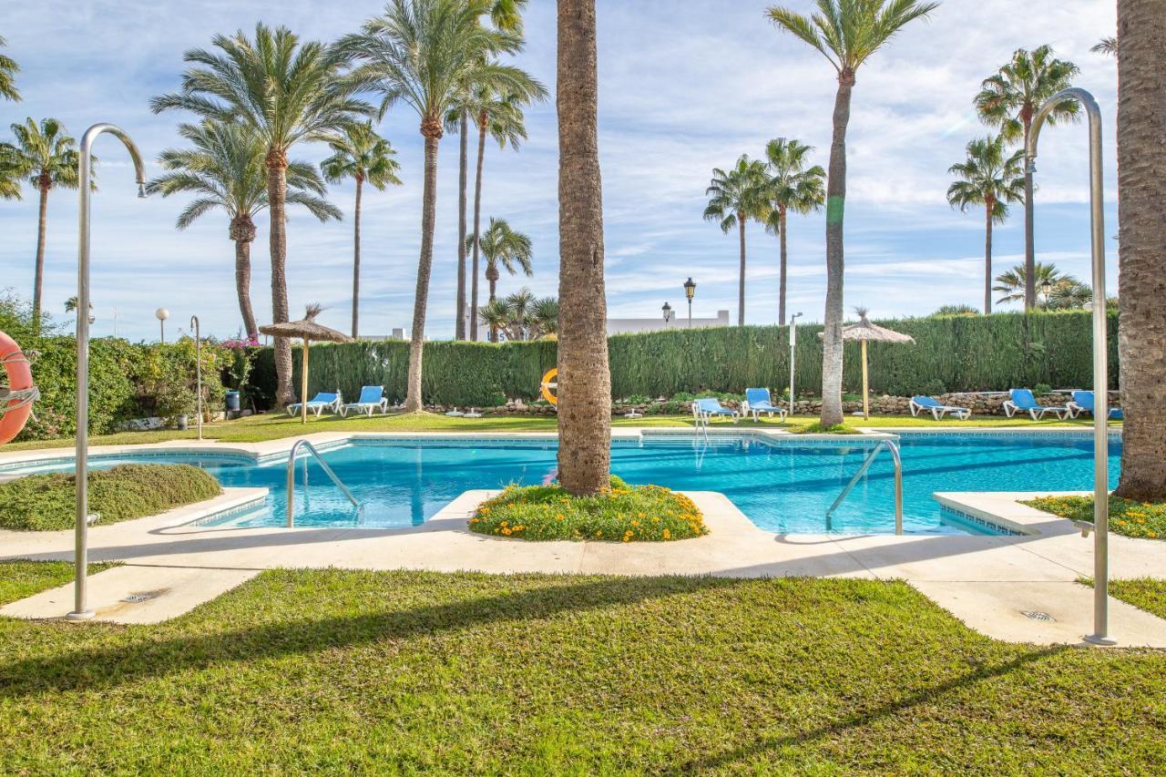2261-Superb Apt On The Beach, On Duquesa Harbour マニルバ エクステリア 写真
